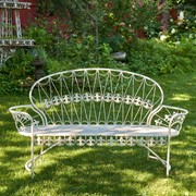 Zaer Ltd International "La Rochelle - Paris 1968" Iron Garden Bench with Curved Back in Antique White ZR191170-AW