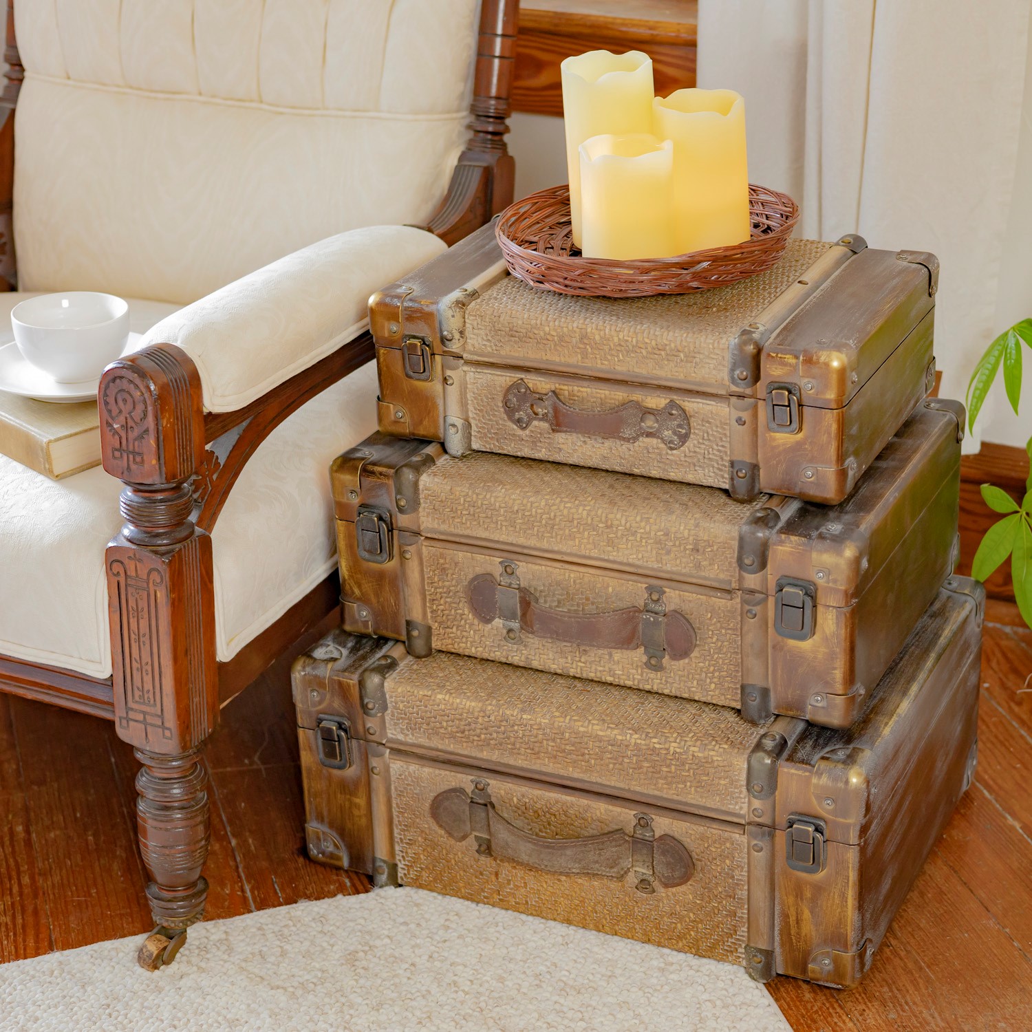 Zaer Ltd International Set of 3 Weathered Bamboo Finish Suitcase Decor ZR110003