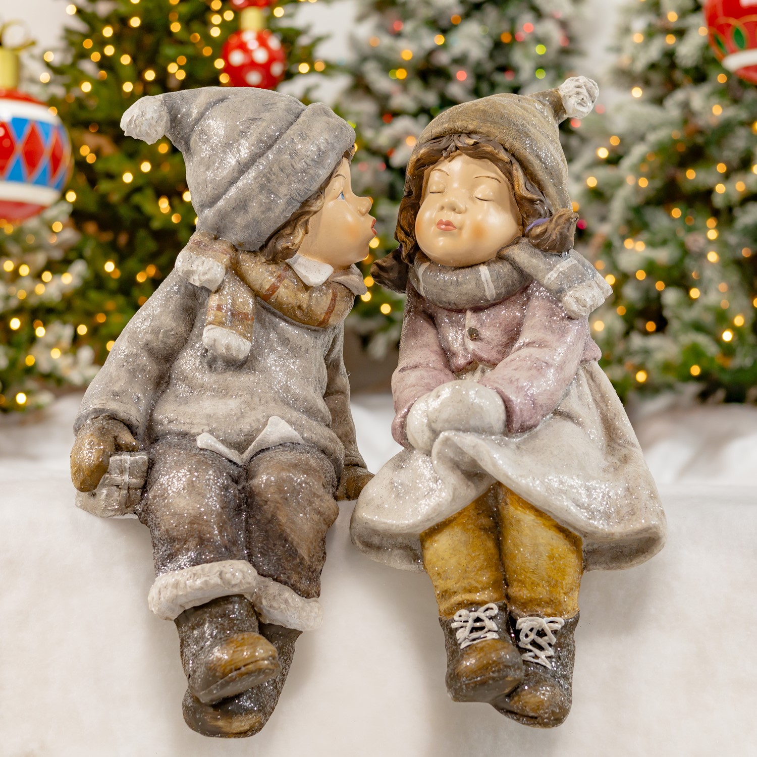 Zaer Ltd International Set of 2 "Sit & Kiss" Christmas Tushkas with Hanging Legs ZR117610