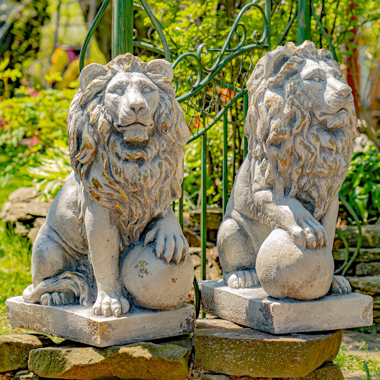 Zaer Ltd International 26.5" Tall Set of 2 Magnesium Lion Sentry Statues in Grey "Marloni & Antonio" ZR560270-GY