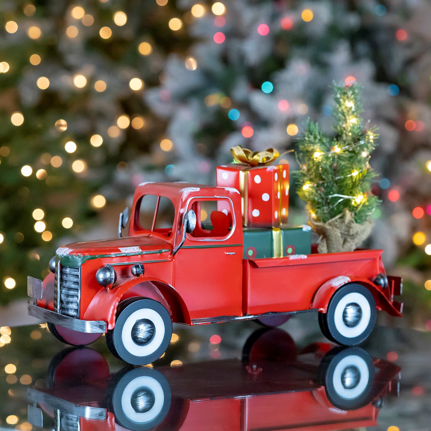 Classic Red Pickup Truck Vintage Metal Rustic Christmas Decor Farm House  Gifts 