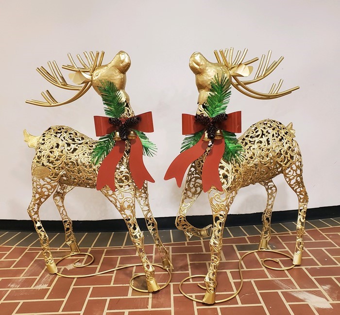 Queenrain 1 PCS Christmas Bell Hollow Reindeer Hanging Decorations Gold