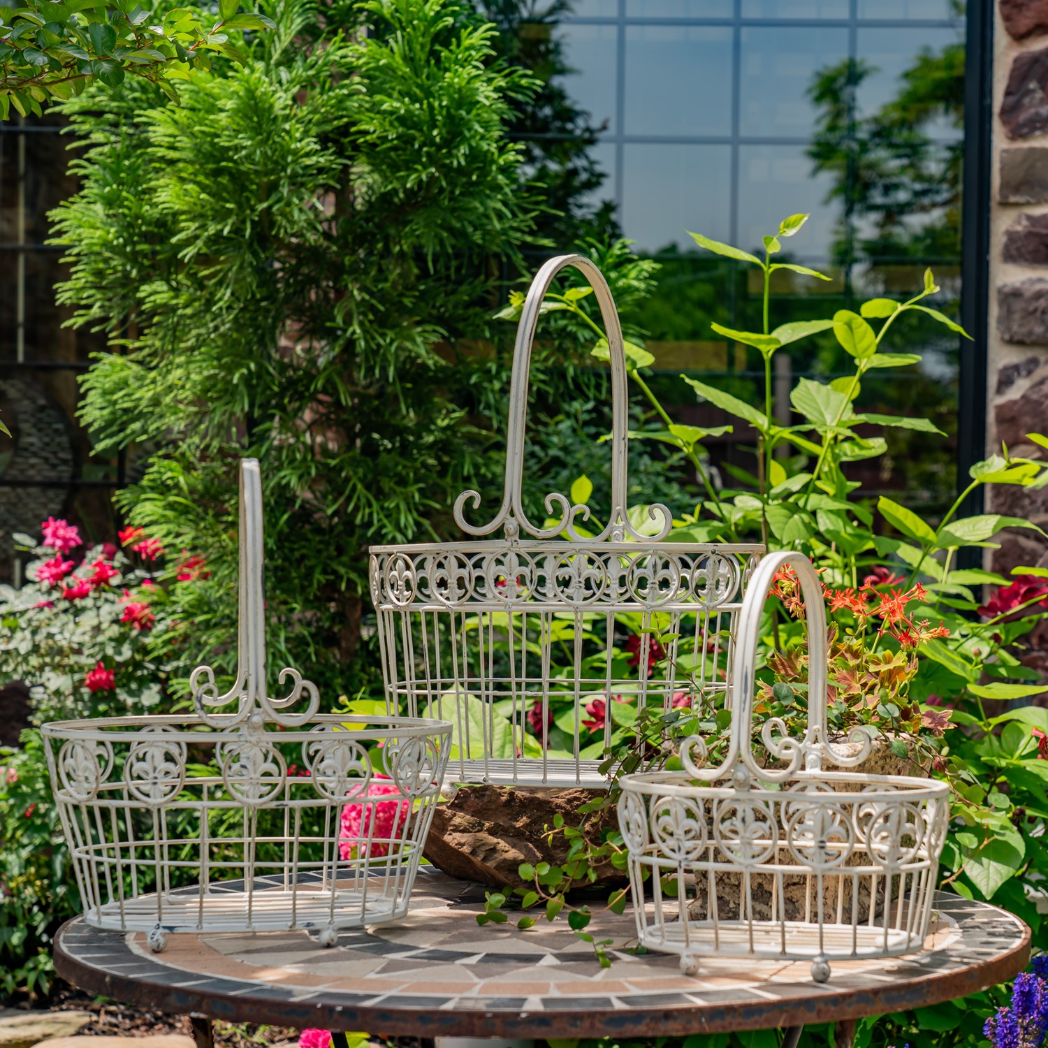 Zaer Ltd. International Set of 3 Iron Garden Baskets with Handles in Antique White "Copenhagen 1843" ZR220405-AW