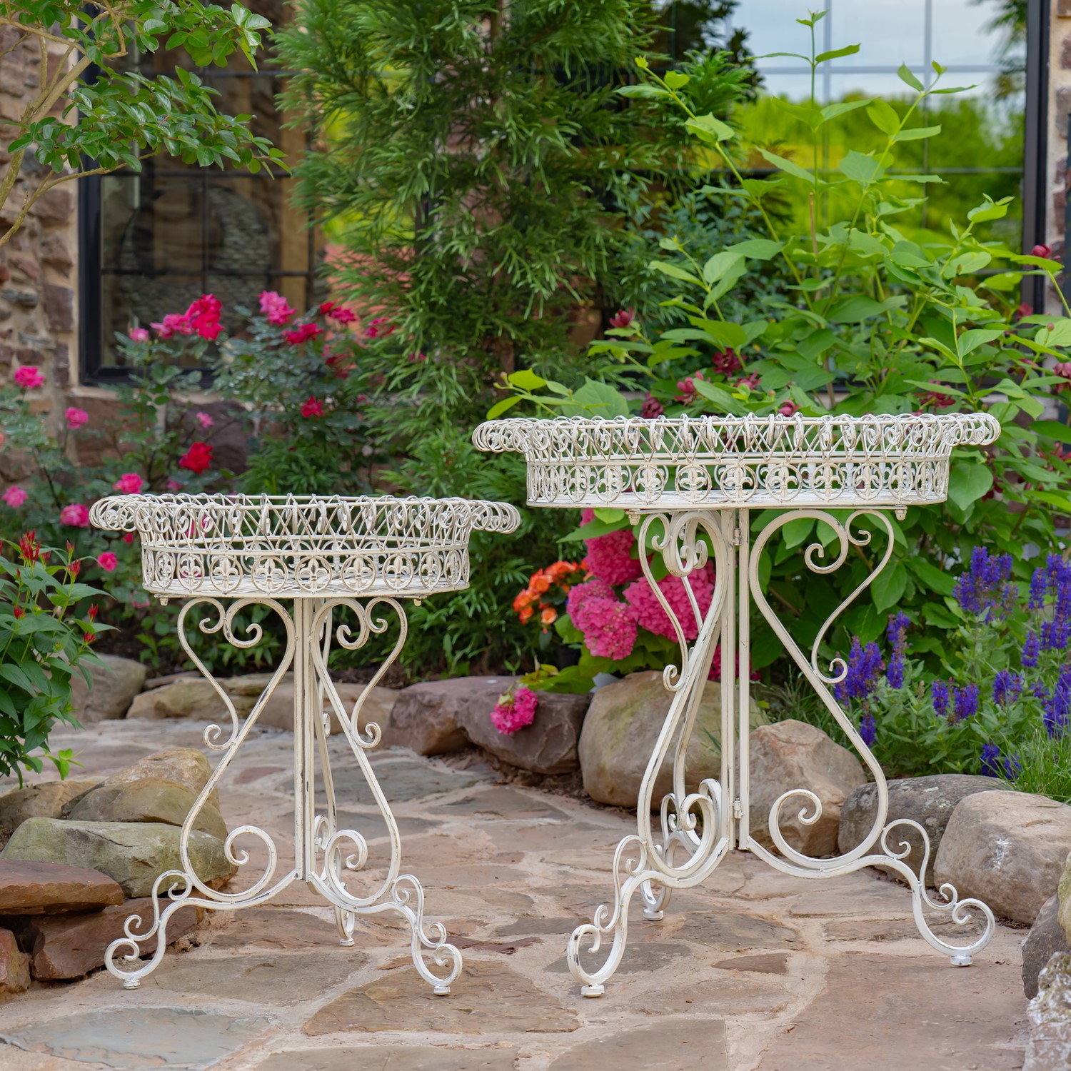 Zaer Ltd. International Set of 2 Round Plant Stands with Decorative Baskets in White "Copenhagen 1843" ZR220407-AW
