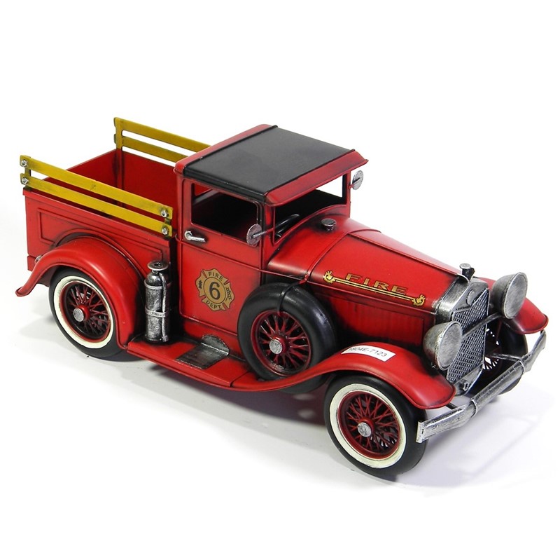 Zaer Ltd. International 12.6" Antique Style Model American Fire Truck RD804123