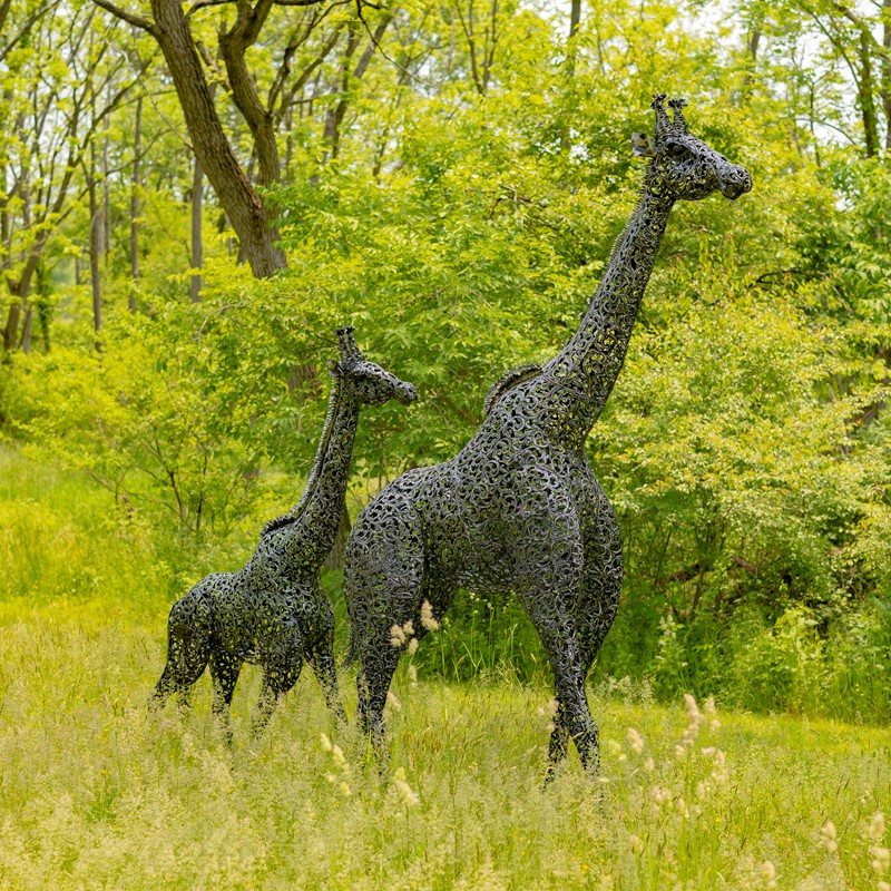 Zaer Ltd International Set of Two 9 and 7ft. Tall Iron Giraffe Statues "Gerard & Ginny" ZR180485-7-SET