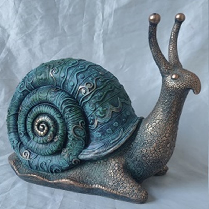 Zaer Ltd International Pre-Order: 11" Magnesium Snail Garden Decoration "Rocket" ZR730110