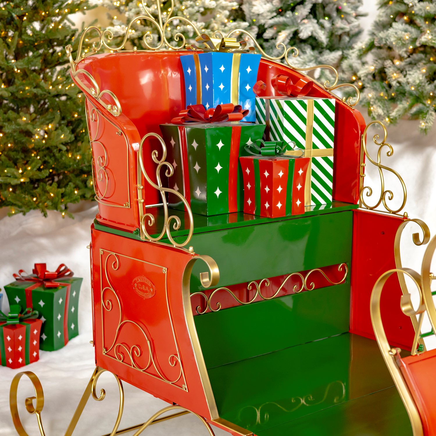 5.5ft. Tall Elegant Metal Christmas Sleigh 5.5ft. Tall Elegant Metal Christmas Sleigh