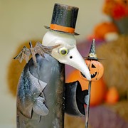 Zaer Ltd. International Pre-Order: 34.25" Tall Iron Vulture Halloween Figurine "John Travulture" ZR196219 View 2