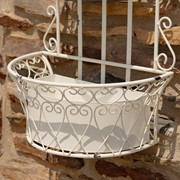 Zaer Ltd International Set of Dual Wall Hanging Planters with Removable Baskets in White "London 1820" ZR161262-AW View 3