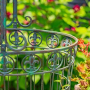 Zaer Ltd. International Set of 3 Iron Garden Baskets with Handles in Verdi Green "Copenhagen 1843" ZR220405-VG View 3
