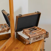Zaer Ltd International Set of 3 Weathered Bamboo Finish Suitcase Decor ZR110003 View 4