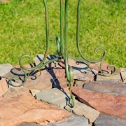 Zaer Ltd International 31in. Tall "Two Birds" Iron Birdbath with Verdi Green Finish ZR180387-VG View 4