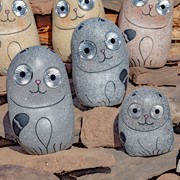 Zaer Ltd International Set of 3 Solar "Rock" Cats with Light Up Eyes in Three Assorted Colors VA100003 View 4