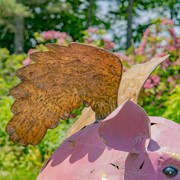 Zaer Ltd International 30.5" Tall Flying Pink Iron Pig Statue with Golden Wings "Rachael" ZR220221 View 4