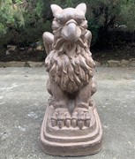 Zaer Ltd International Set of 2 Magnesium Griffin Statues in Antique Rust "Peter & Lois" ZR619280-RSS View 4