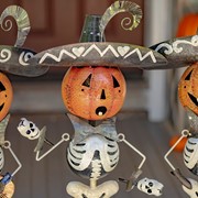 Zaer Ltd International Pre-Order: Set of 3 Small Iron Skeleton Mariachi Figurines "Tres Marlonis" ZR193038-SET View 5