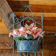 Zaer Ltd International Set of Dual Wall Hanging Planters with Removable Baskets in Cobalt "London 1820" ZR161262-BL View 5