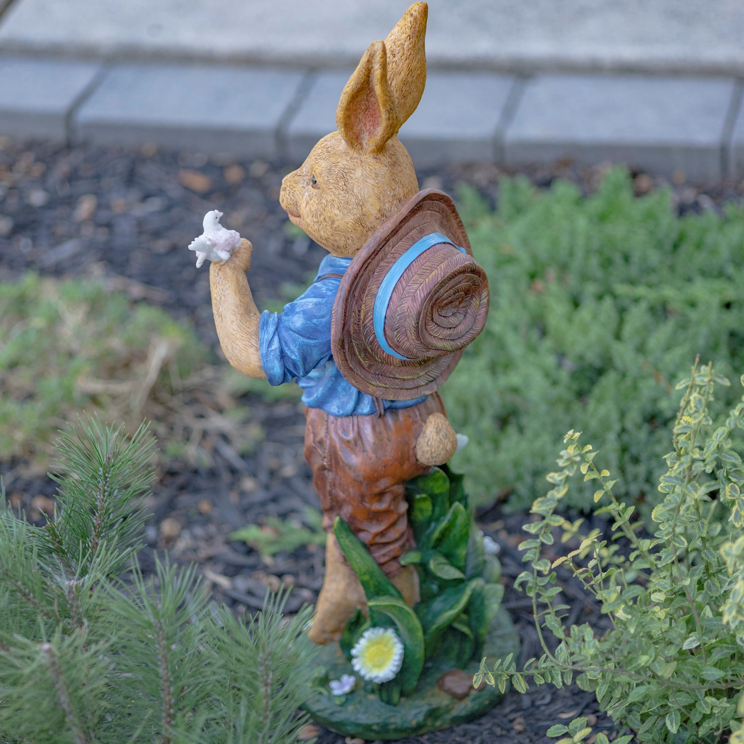 Beatrix Potter Peter Rabbit A29995 Peter Rabbit Figurine One