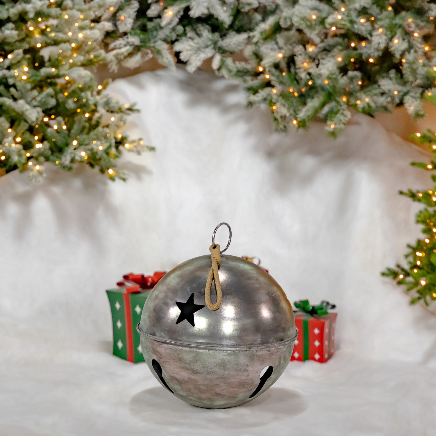 Set of 5 Antique Silver Hanging Iron Sleigh Bells with Star Set of 5 Antique Silver Hanging Iron Sleigh Bells with Star