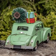 Zaer Ltd. International 1940's Classic Style Car with Christmas Tree and Gifts ZR191863 View 6
