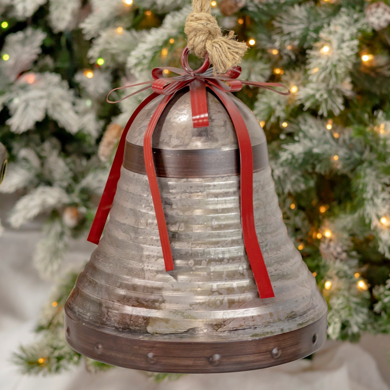 Wholesale Cheap Christmas Decorative Small Metal Jingle Bells