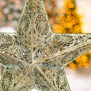 Zaer Ltd International Set of 5 Assorted Hanging Three-Dimensional Decorative Metal Stars "Steorra" ZR233029-SET View 7