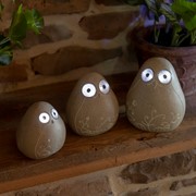 Zaer Ltd International Set of 3 Solar "Rock" Birds with Floral Etching in 3 Assorted Colors VA100004-SET View 8