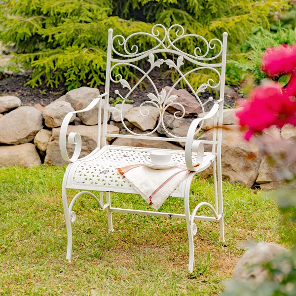"Gaia" Iron Garden Armchair in Antique White