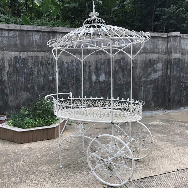 Buy Outdoor Garden Decor Products | Decorative Garden