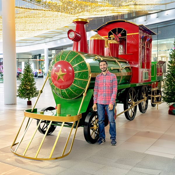ミスタークリスマス　ゴールドラベル キャノンボール トレイン 4.7ft. Long Large Colorful Christmas Cannon Decoration 